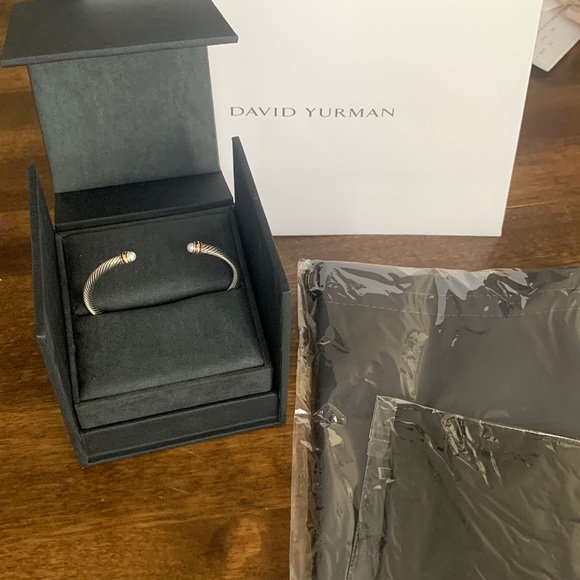 David Yurman Jewelry - David Yurman Bracelet ***Authentic